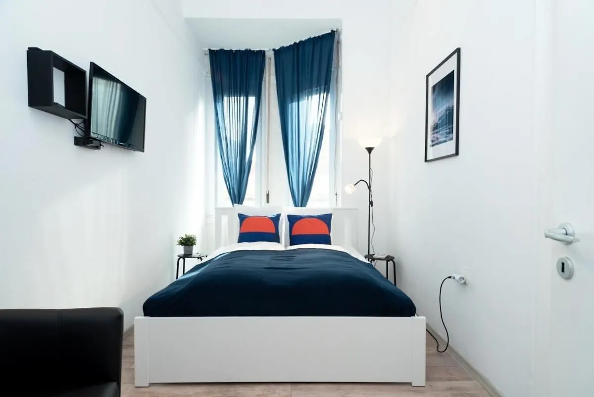 Ultra Central Cozy Apartment Budapest Hungary